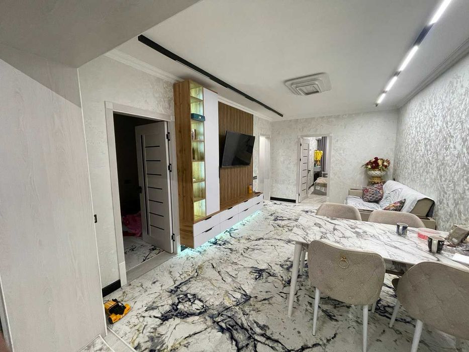 2/3/5 балкон 2х6 Яккасарайский р-н