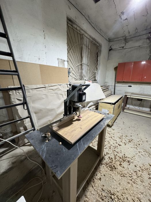 Mebel stanoklar sotiladi