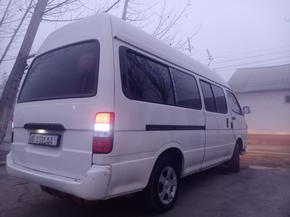 Foton view 2013 Toyota xays kopiya