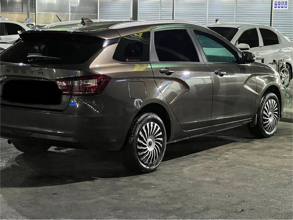 Lada vesta 2021 SW unversal