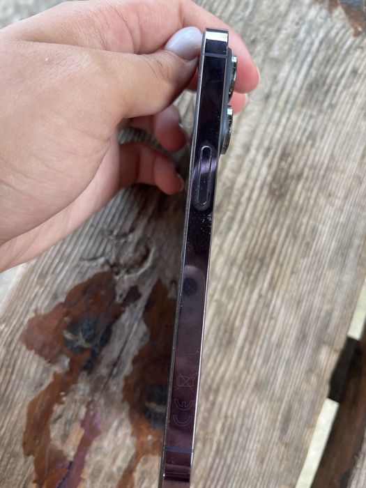 Продавам Iphone 14pro