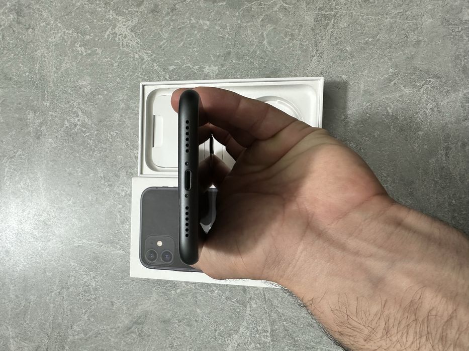 iPhone 11 64GB Black