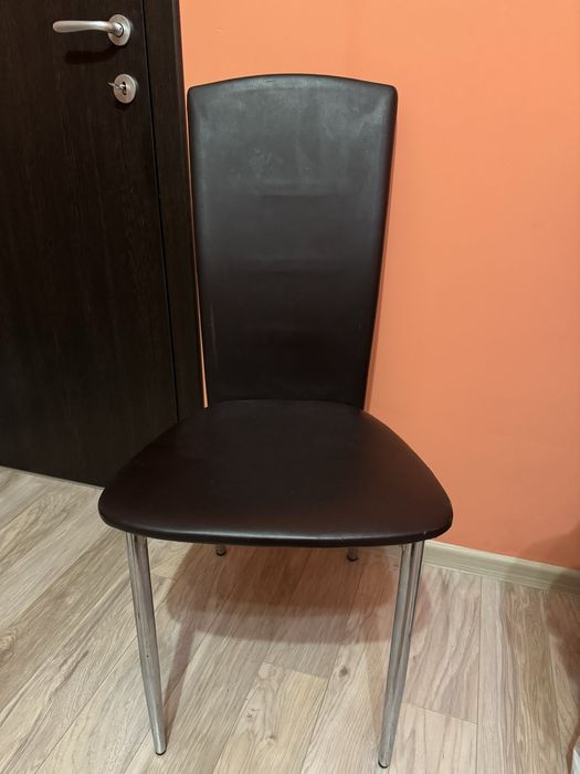 Холни столове за претапициране