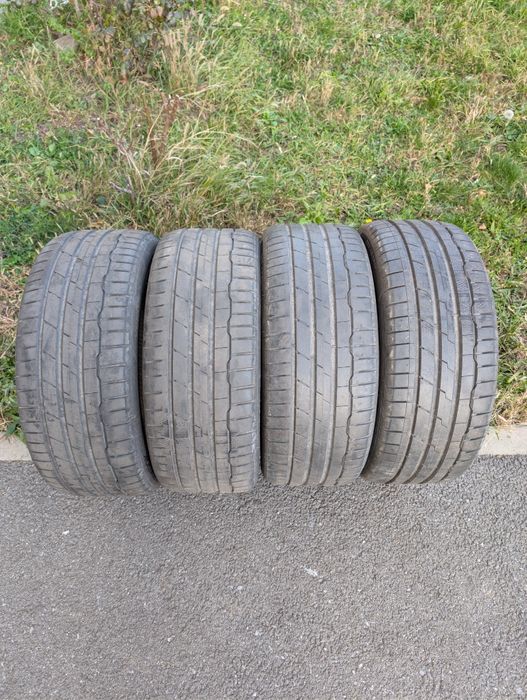 Cauciucuri de vara Hankook Ventus S1 evo3 
Ventus S1 evo3 
Ventus S1 e