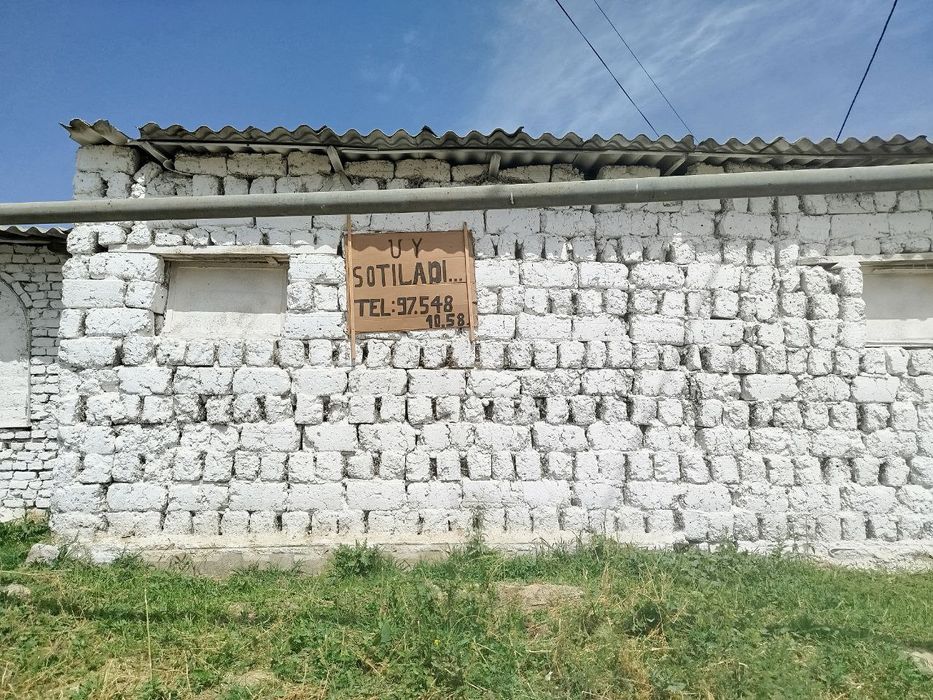 16 s er uchastka srochna sotiladi