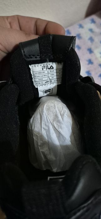 Adidasi Fila noi