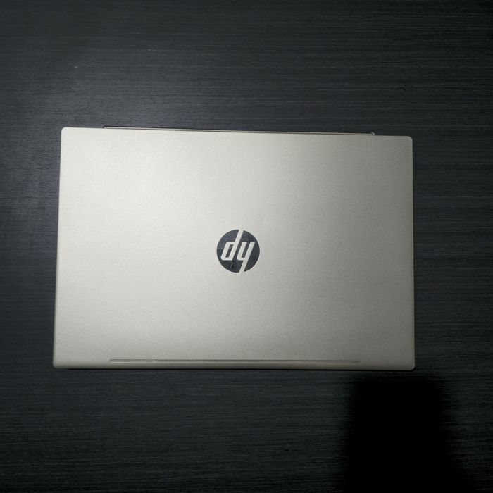 HP Ryzen 3 3300U SSD 256/16 GB