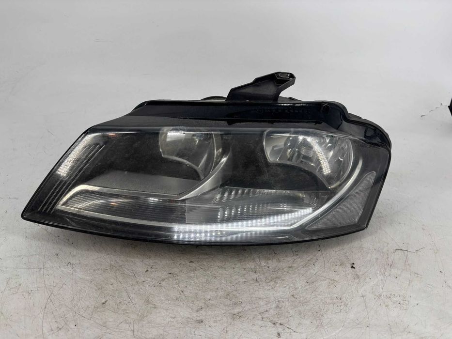Far stanga  Audi A3 8P an 2010 facelift
