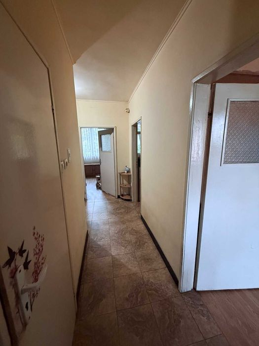 Продава се Тристаен апартамент в Асеновград - 80 кв.м за 657 €/кв.м - Снимка #3