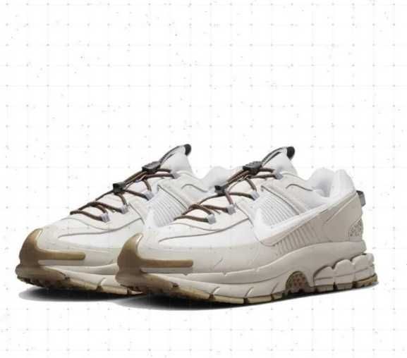 Кроссовки Zoom Vomero Roam 44
