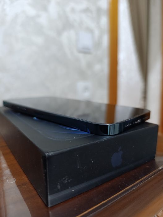 Продам свой Iphone 12Pro Max 128gb