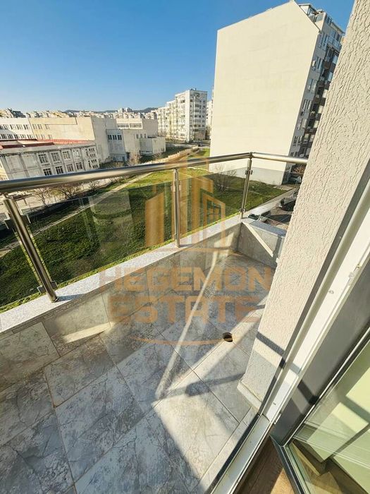 Продава се Двустаен апартамент в Варна, Кайсиева градина - 61 кв.м за 1284 €/кв.м - Снимка #3