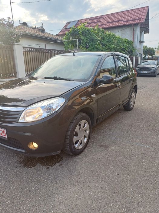 DACIA Sandero 2012 motor 1.2 cm benzină