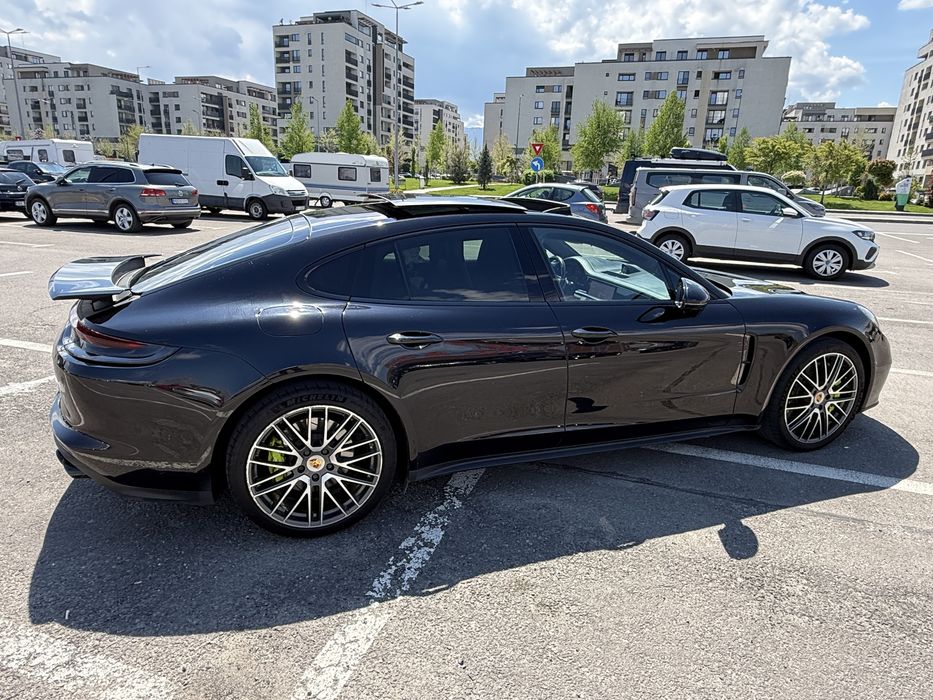 Porsche Panamera 4S E-Hybrid | 560 CP | 4 Locuri Individuale | TVA Deductibil