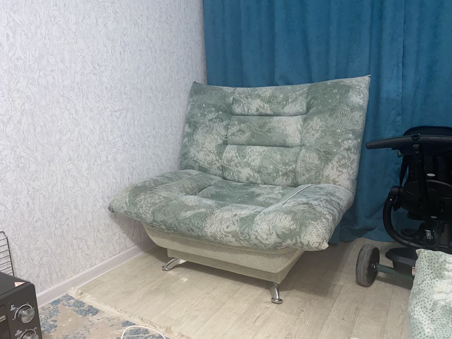 Диван с креслами