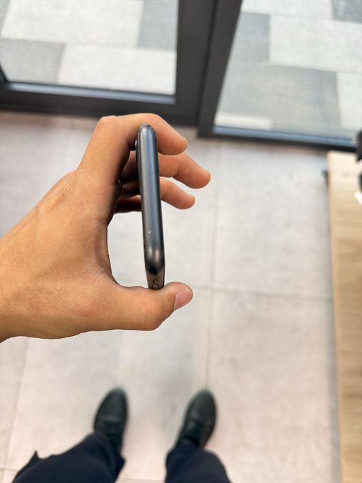 Iphone 11 black срочно