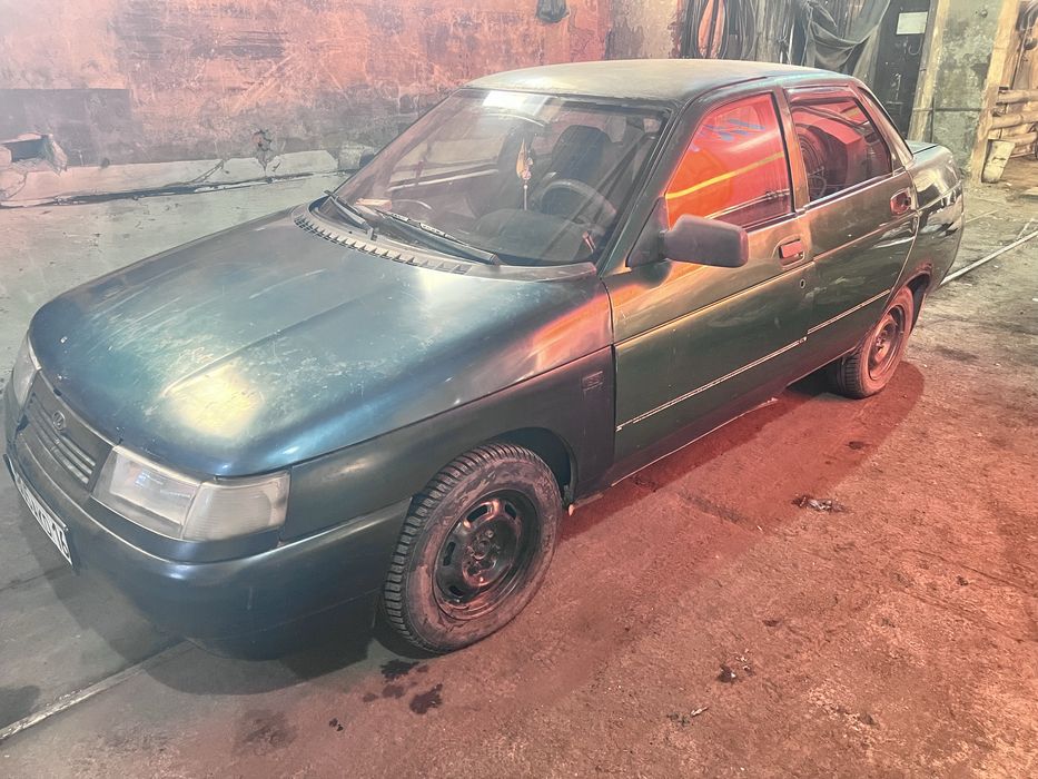 Автомобиль Ваз 2110