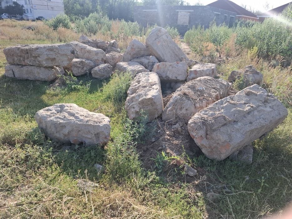 Продам бут камни