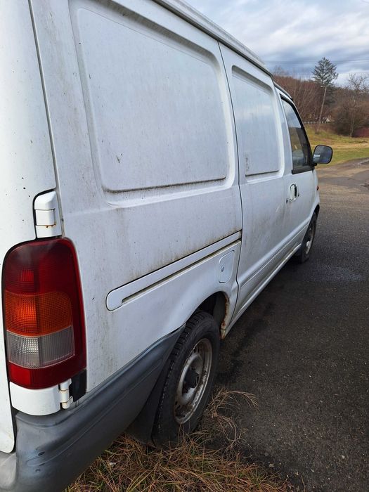 Nissan vanette cargo