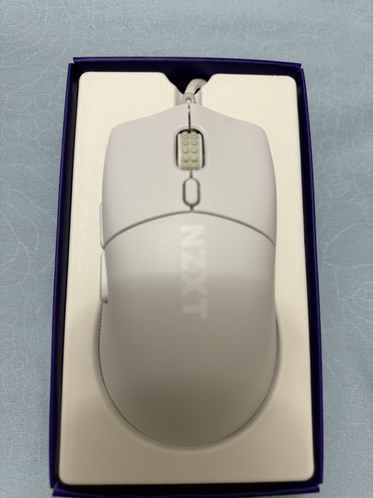 Продам клавиатуру и мышку NZXT