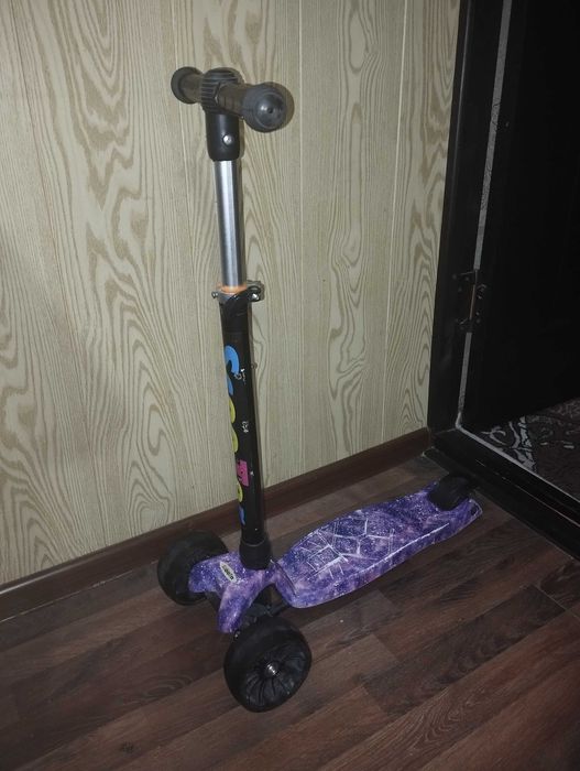 Самокат детский б/у