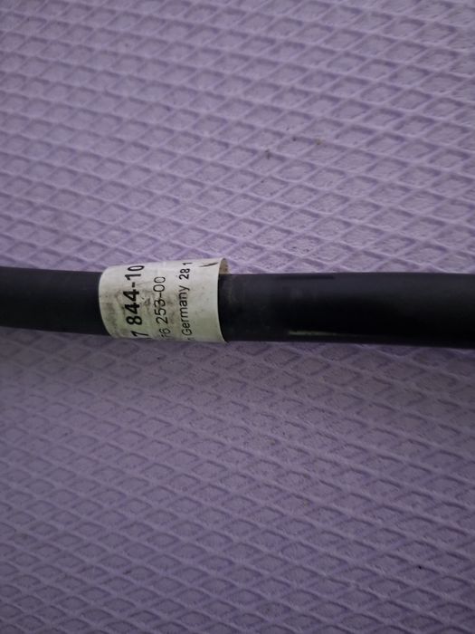 Furtun spălător faruri BMW E90 E91 E92 E93 Cod 7117844