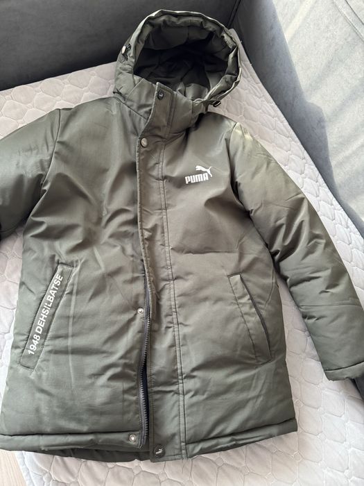 Продам куртку на мальчика 12-13 лет