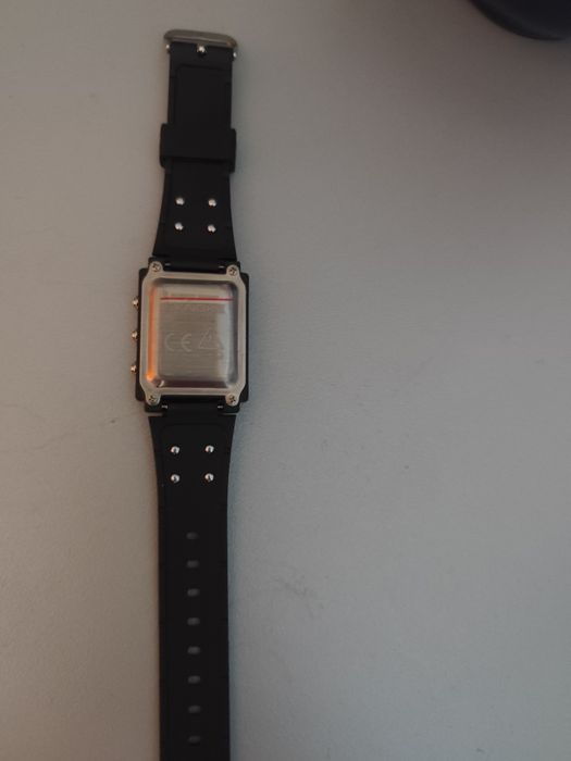 Часовник електронен