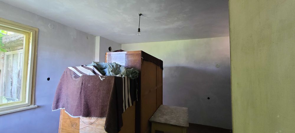 Продажба на къща в с.Баница