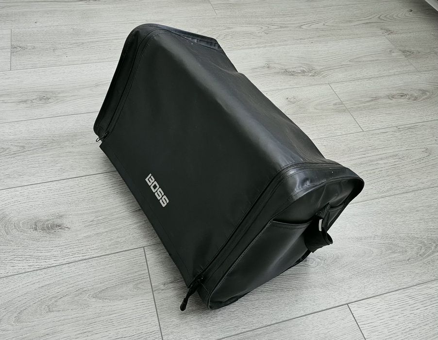 Amplificator Boss (Roland)  Cube Street 2, stare buna