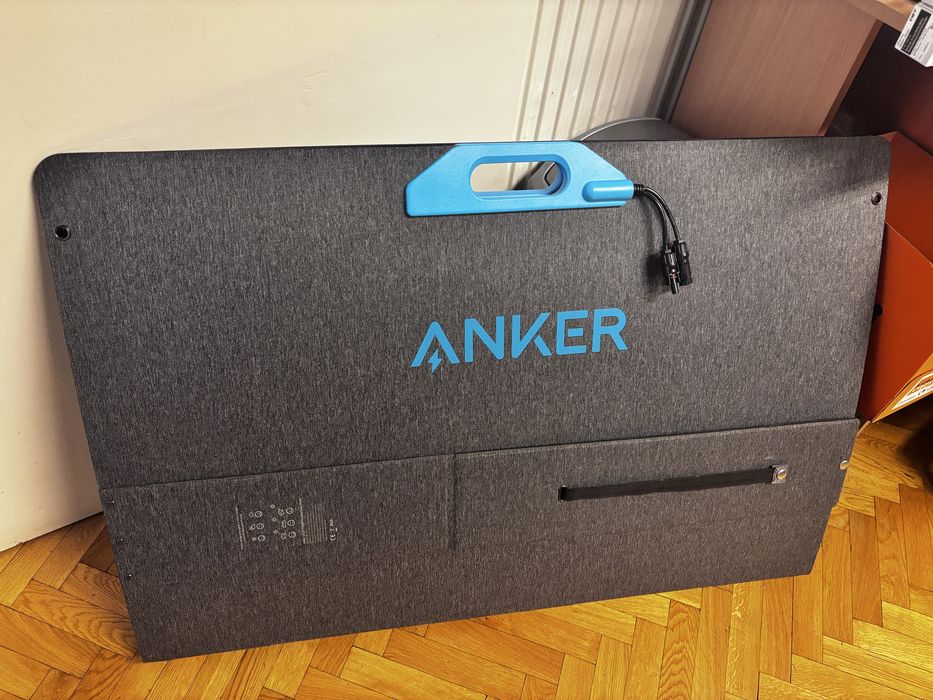 Panouri fotovoltaice portabile Anker Solix PS400 400W