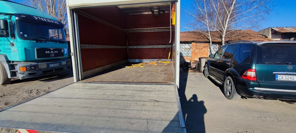 Mercedes Sprinter 312 – фургон с падащ борд 750 кг, до 3,5 т