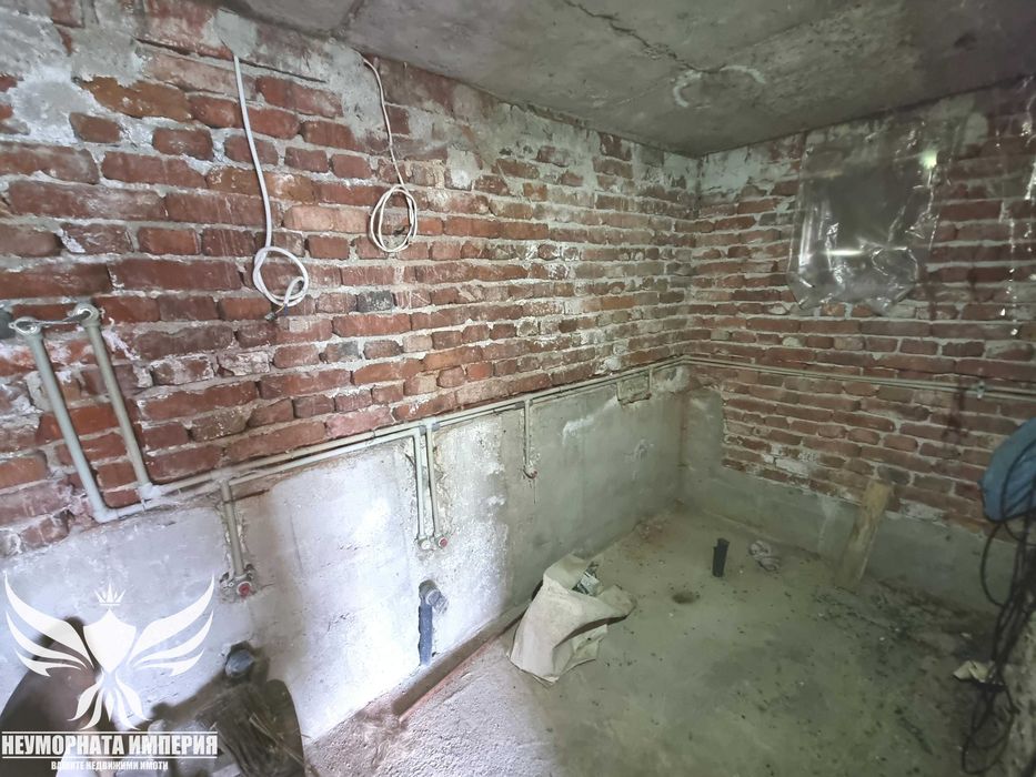 Двуетажна вила/къща 120РЗП с 460кв.м. двор село Югово общ.Лъки