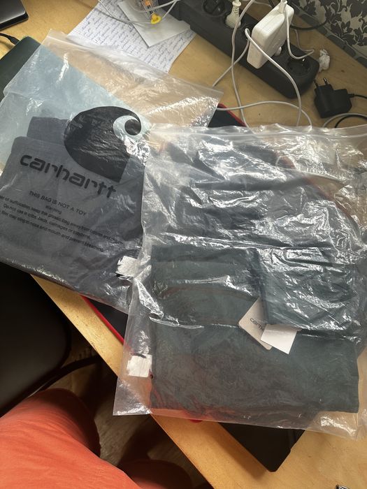 Carhartt свитшоты новые