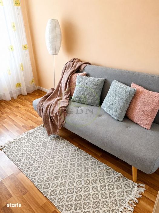 INCHIRIERE APARTAMENT 3 camere pet friendly Astra Brasov cu loc de par