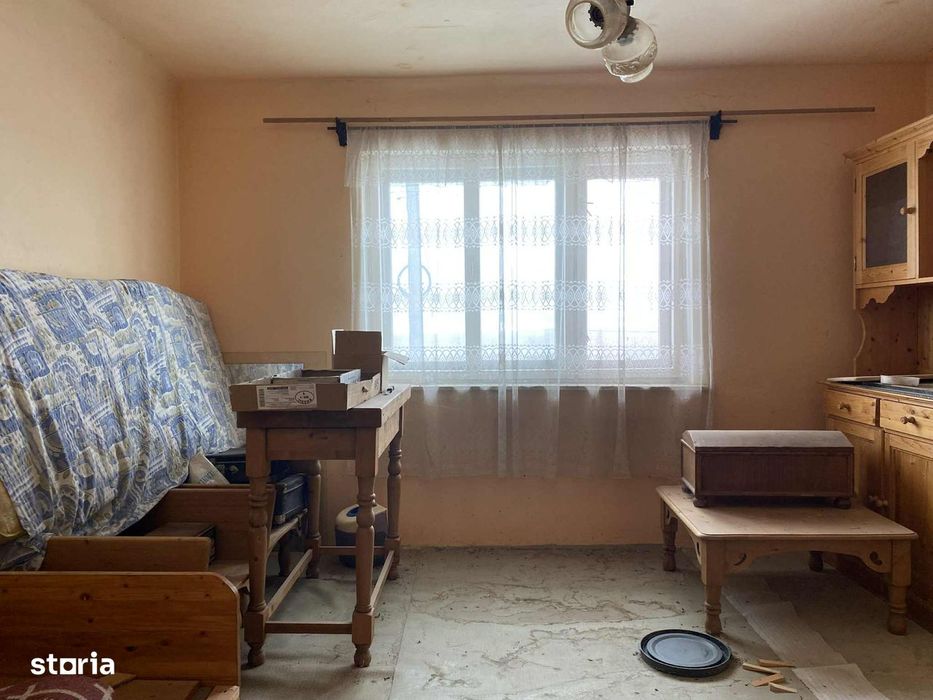 Casa cu etaj de vanzare Gornesti, Mures