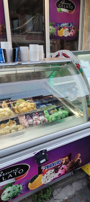Витрина за сладолед ISA