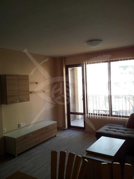 Дава се под наем Двустаен апартамент в с. Левски, Област Варна - 75 кв.м за 500 € - Снимка #3