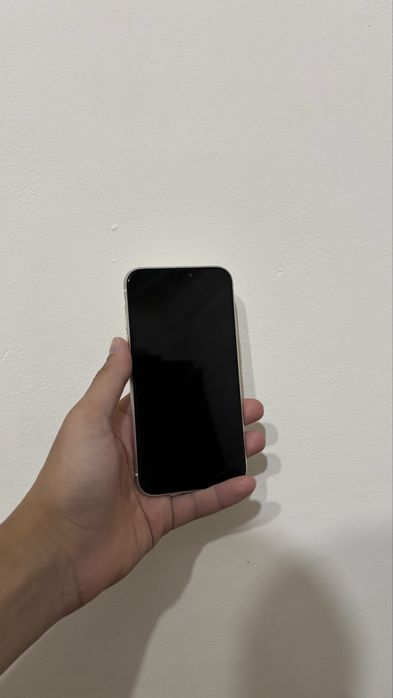 Iphone 11 sotiladi