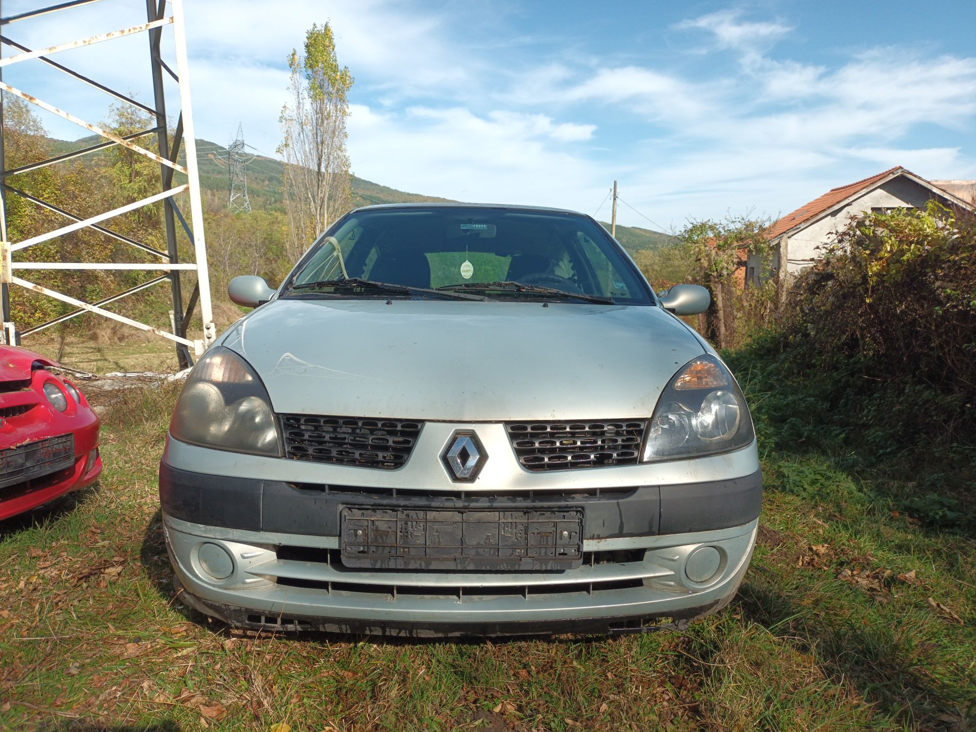 Рено Клио 1.2i. Renault Clio 1.2i 2002г НА ЧАСТИ гр. Кюстендил Бузлуджа ...