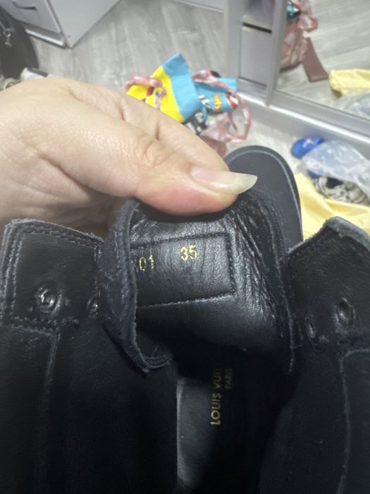 Ботинки осенне-весенние черные