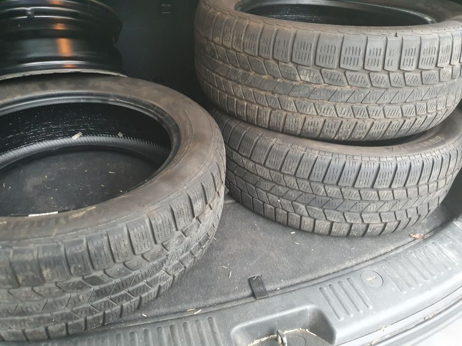 3 x anvelope iarna  215 55 17 Continental