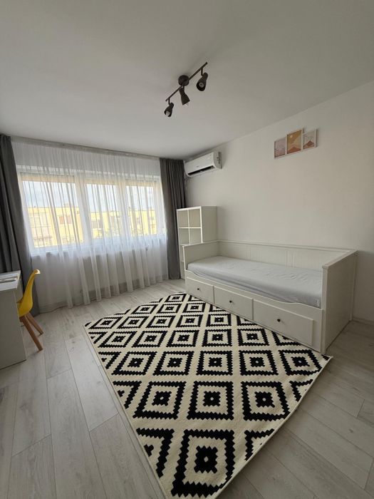 Inchiriez Apartament Trivale
