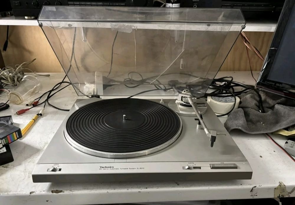 Vănd Pick-up/Pickap Technics SL-B210 și Technics SL- B2