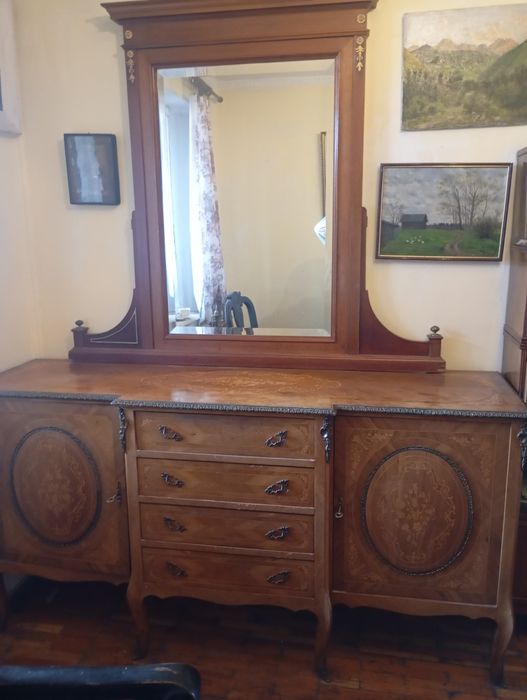 Антиквариат мебель