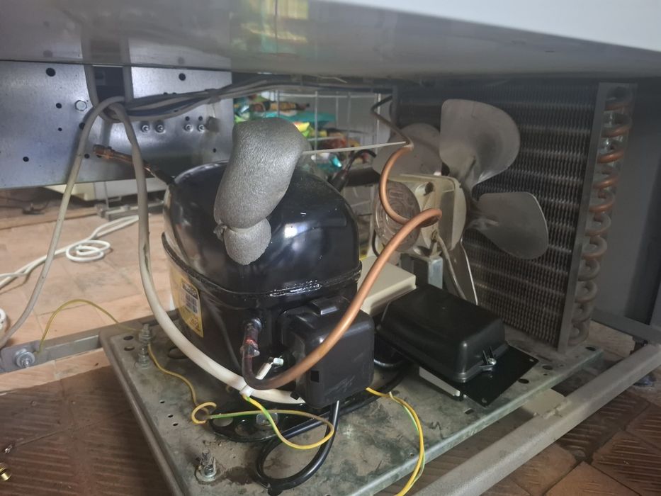 Ремонт холодильника