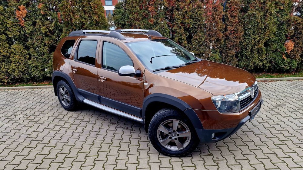 Dacia Duster 1.5 dCi  110 CP,  4x4 / 4WD  # Kit Ambreiaj + Volantă NOU