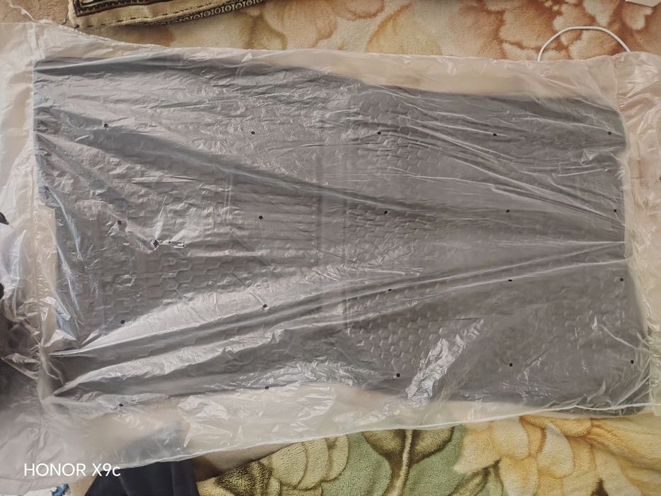 Polik Jentra bn lasetti moshinaniki yangi ochilmagan