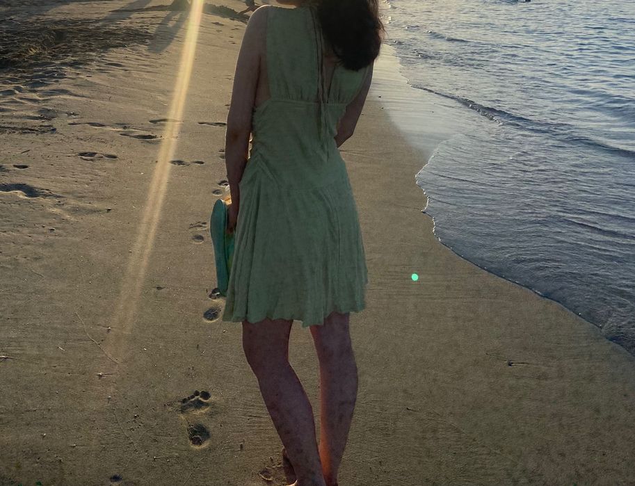 зелена лятна рокля