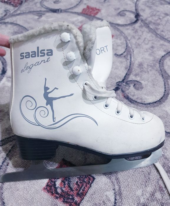 Коньки фигурные утепленные